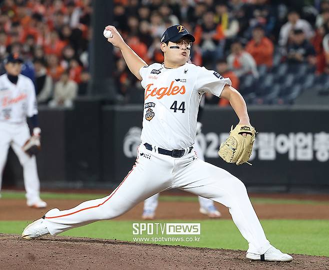 김서현 덕에 2등, 김서현 탓에 2등… ‘김서현 시리즈’ 그 이후, 내년에야 확인 가능하다