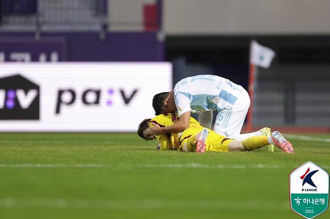 '울산 무너졌다'…안양, 홈에서 3-1 역전승→파이널B 최상단으로+모따·이창용·채현우 연속골 [현장 리뷰]