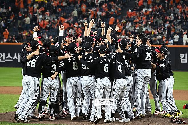 1.5경기 차이인데 LG는 53억, 한화는 17억… 한화 더 씁쓸하다, 이래서 우승해야 한다