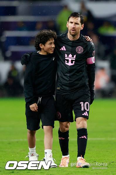 ‘손흥민 대 메시 결승전 무산되나?’ 메시 골 넣고도 졌다…인터 마이애미 1승 1패 PO 탈락위기