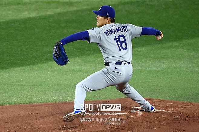 '이게 영웅이다' 야마모토 선수 생명 걸고 등판했다… 96구→휴식 없이 불펜 등판→극적 헹가래 투수, 4650억 일시불 결제 완료