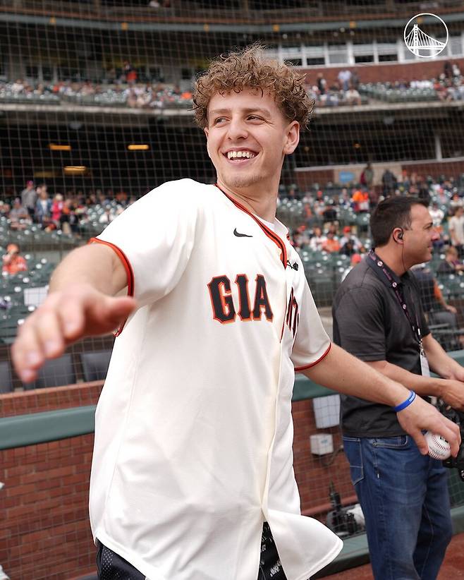 오타니가 하니까 쉬워 보이나? 22살 농구 유망주 폭탄발언