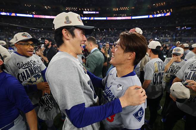 '와 日 1조4760억 트리오' 세계 장악, 로버츠 경의 표했다…