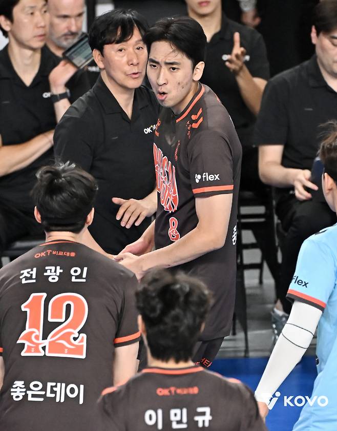 오심 논란 → 야유까지…축하받지 못한 생애 최고의 날, '최대 피해자' 차지환의 진심