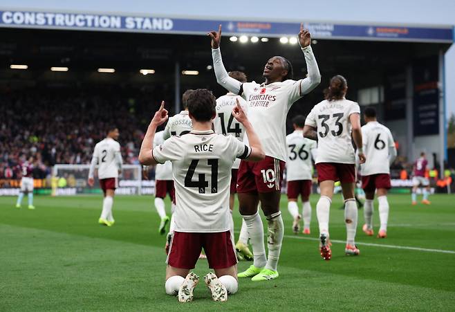 '英 BBC도 환호' 손흥민도 사람인데...SON 1대1 미스 '충격 저격' 감독, 드디어 22년 한풀이 성공?