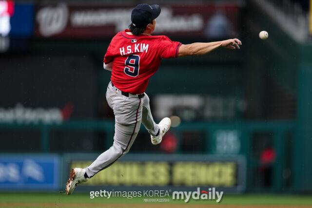 ‘충격’ 김하성 또 FA 재수계약? 1년 1800만달러 전망…“훌륭한 수비형 유격수이자 ML 평균 공격력”