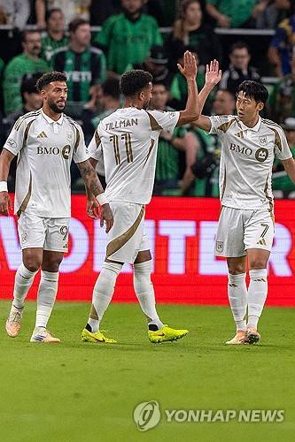 '손흥민 1골1도움' LAFC, 오스틴 완파하고 PO 2R 진출