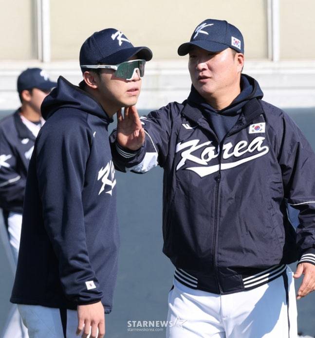 박진만 재계약 소식 접한 김영웅 싱글벙글