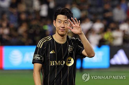 '20살 손흥민에게 탈탈 털렸다' LAFC 감독도 인정…오스틴전 1골 1도움 맹활약→
