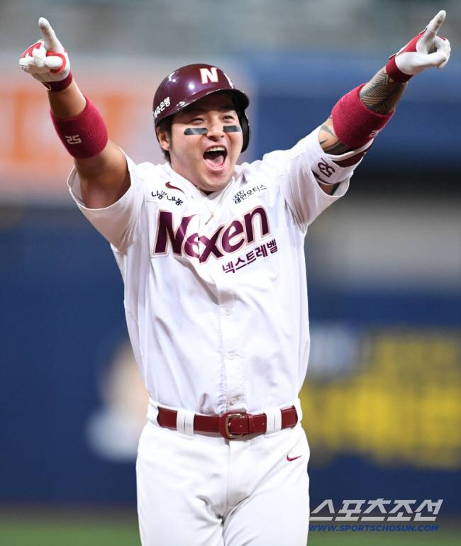 전격 은퇴 선언 '국민 거포', 혼이 서린 고척돔으로 돌아온다고? 선수, 코치 다 안 되는데 어떻게?