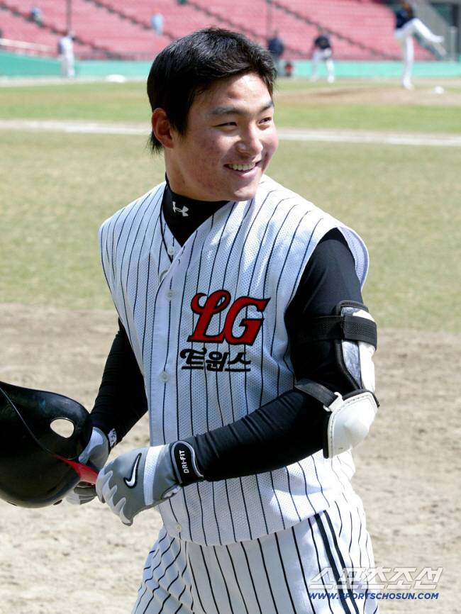 전격 은퇴 선언 '국민 거포', 혼이 서린 고척돔으로 돌아온다고? 선수, 코치 다 안 되는데 어떻게?