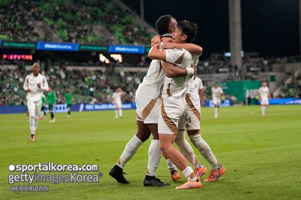 우승까지 단 '3경기'…손흥민 향한 LAFC 감독 찬사,