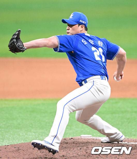 '은퇴' 427세이브 레전드, 해설위원으로 깜짝 변신하다