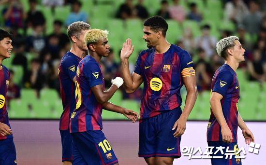 손흥민·이강인·김민재 아쉽다→오피셜 '공식발표' 한국 선수 전멸…18세 야말 최다 득표 '월드베스트11' 공개