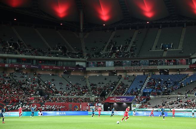 일본, 가나전 벌써 매진이라는데···‘파라과이전 흥행 폭망’ 홍명보호 인기 회복할까?