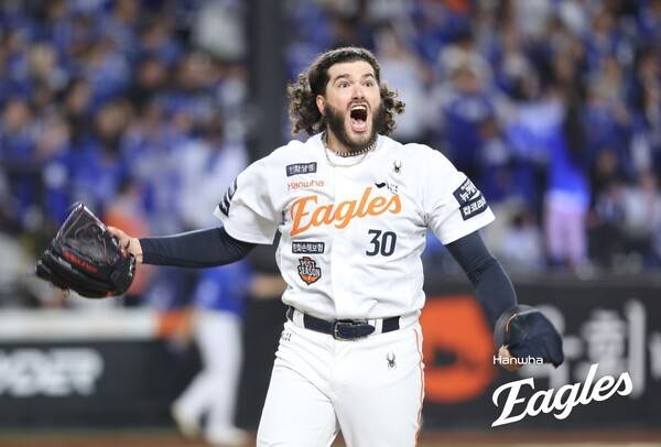 실패로 돌아간 '믿음의 야구', 한화는 이제 진정한 시험대에 오른다…폰세 없이 우승 재도전 가능할까