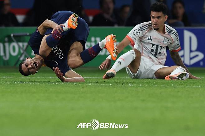 '이강인 환상 어시스트' PSG, 뮌헨에 1-2 패배... 김민재 10분 출전 'UCL 코리안 더비 성사'