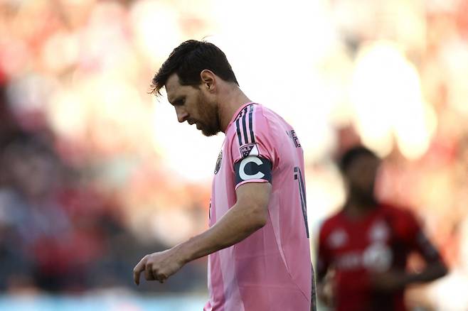 손흥민과 결승전 맞대결은 무슨, 메시 초라해지기 일보 직전...