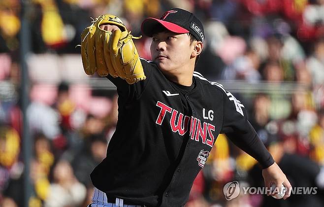 LG, 복귀 선수로만으로도 전력 강화…김현수·박해민 잔류 관건