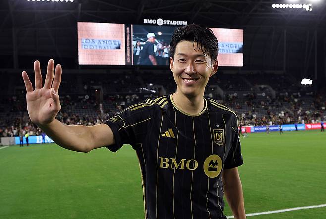 ‘2등도 잘한 거야’ 손흥민, 1위와 ‘67% 차’ 압도적 패배…15골·13도움 윙어는 제쳤지만 MLS 신인상 불발 [오피셜]