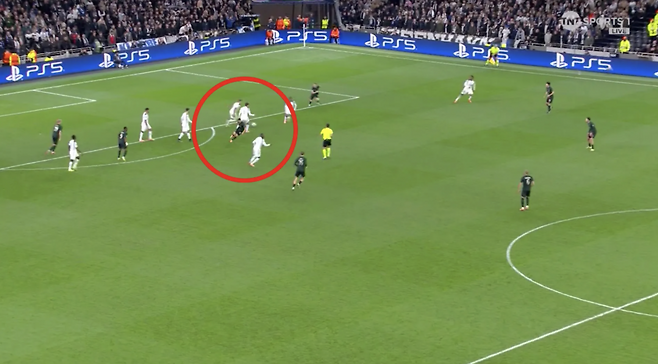 '푸스카스 수상자' 손흥민 오피셜 '공식 인정'...75m 폭풍 드리블 득점에