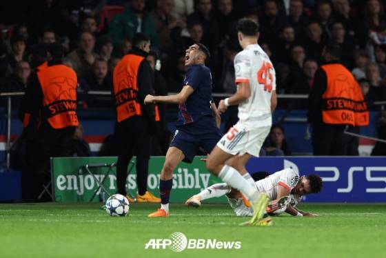 '살인 태클'에 이강인 동료 쓰러지자