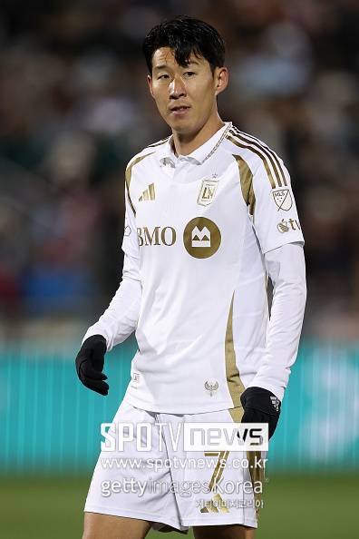 ‘오피셜’ 공식발표, 손흥민 압도적 패배…3개월 만에 어떻게 천하를 지배하나 ‘아쉽다’ MLS 신인상 불발 ‘팬투표 2위도 대단’ 