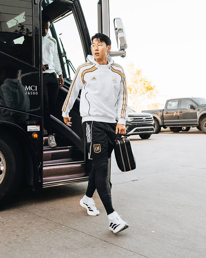 ‘오피셜’ 공식발표, 손흥민 압도적 패배…3개월 만에 어떻게 천하를 지배하나 ‘아쉽다’ MLS 신인상 불발 ‘팬투표 2위도 대단’ 