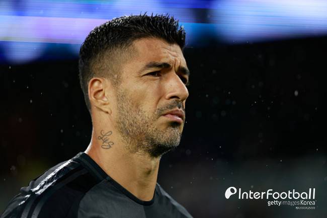 '손흥민VS메시' 무산? 수아레스, 또 사고 쳤다…상대한테 발길질→1경기 출전 정지 징계