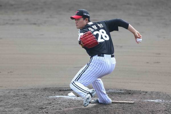 삼성-NC 지나 LG에서도 부활 실패? 2년째 1군 '0경기'…FA 공시 명단에는 올랐는데, 국대 사이드암의 운명은