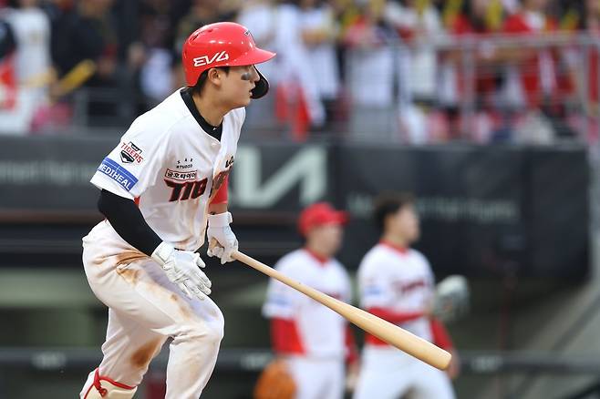 “4주 소견 받아” KIA 윤도현, 대퇴부 근육 손상으로 마무리캠프 합류 불발