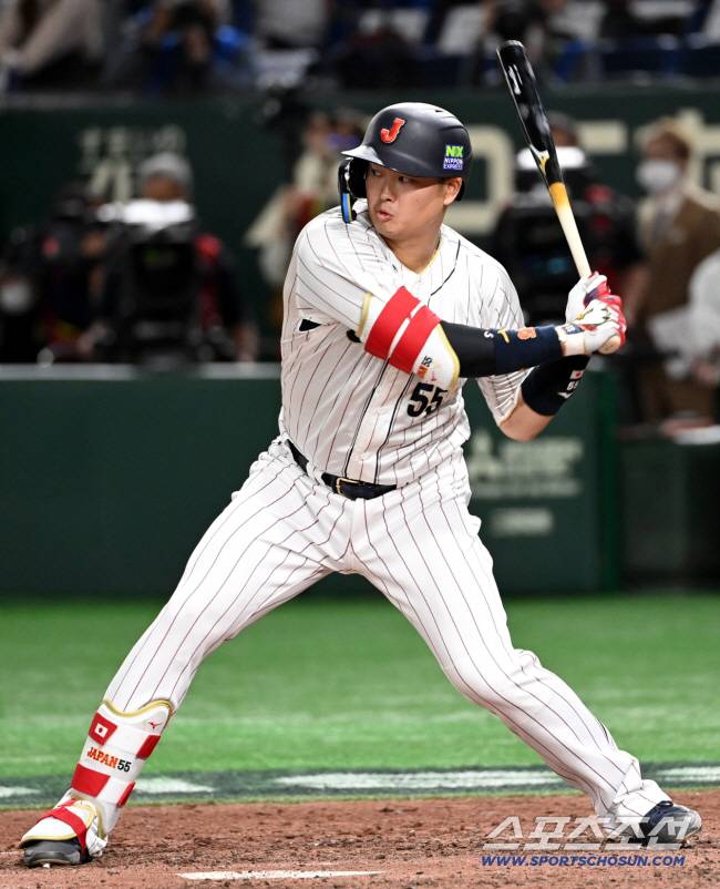 이정후는 얼마나 많이 받은거야? 6년 연속 30홈런 NPB 거포가 겨우 1134억, 어쨌든 亞 최고액 깨진다