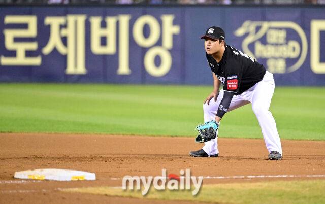 강정호는 “ML에서 포수 안 된다”고 했는데…美는 “세 번째 포수” 언급, 100억원 예약한 강백호 ‘급할 게 없다’