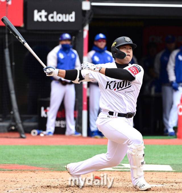 롯데는 결심했고 한화와 KIA 궁금하다…끝 아니다? ‘100억원 유력’ 강백호·박찬호를 행복하게 해줄 사람들