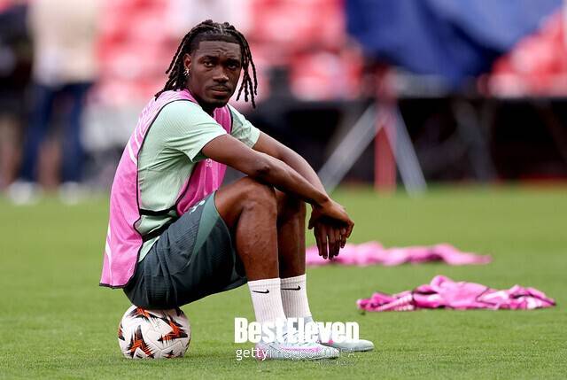 토트넘 비수마, VIP 계좌에 있던 16억 원 통째로 털렸다… 무려 2년 동안 돈이 줄줄 샜다