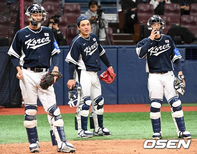 LG·한화 선수 모두 쉬는데 왜 최재훈이 체코 1차전 포수일까 “WBC 구상에 포함된 선수, 국제대회 활약 보고 싶어” [오!쎈 고척]