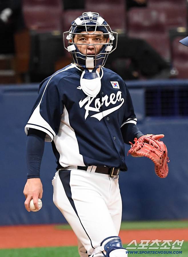 박동원 손목 통증 → 한화 때문?