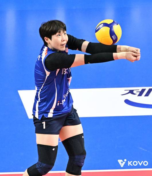 ‘어깨 수술→시즌 아웃’ 충격의 자진 계약 해지 요청…14억 포기할 정도로 좌절했나