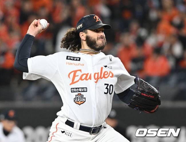 ‘14억→350억’ 몸값 대폭등, 美매체 장밋빛 전망...굿바이 폰세, 한화가 감당할 수 없다