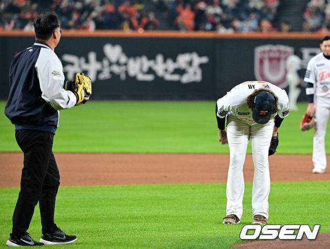 ‘14억→350억’ 몸값 대폭등, 美매체 장밋빛 전망...굿바이 폰세, 한화가 감당할 수 없다