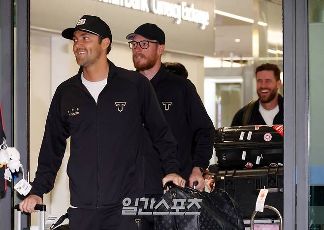 11승 투수 KIA 올러는 왜 재계약 결정까지 시간이 필요할까 [IS 포커스]