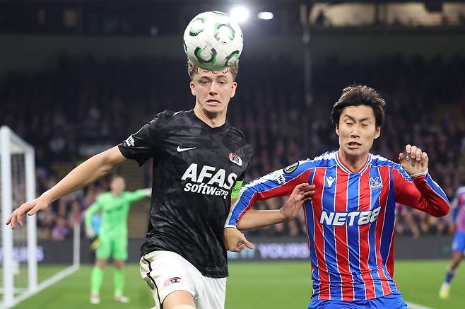 '오피셜' 공식발표, 일본 역사상 이런 선수는 없었다, EPL판 기적 탄생...100억 먹튀 대반전→2달 연속 이달 선수상 쾌거