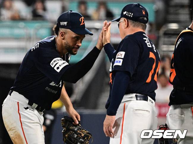 한화 깜짝 성공작, 다른 팀에서도 관심 보였는데…리베라토 재계약해야 하나, 말아야 하나