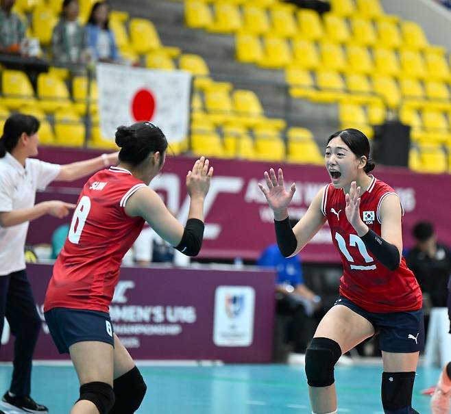 '김연경 잇는' 여자배구 차세대 에이스 손서연, 득점왕 예약