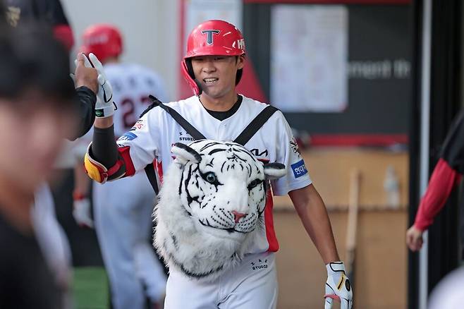 박찬호 어찌될지 모르는 이때… KIA 내야에 반란이 일어날까, “주전 경쟁? 이기려고 하는 것”