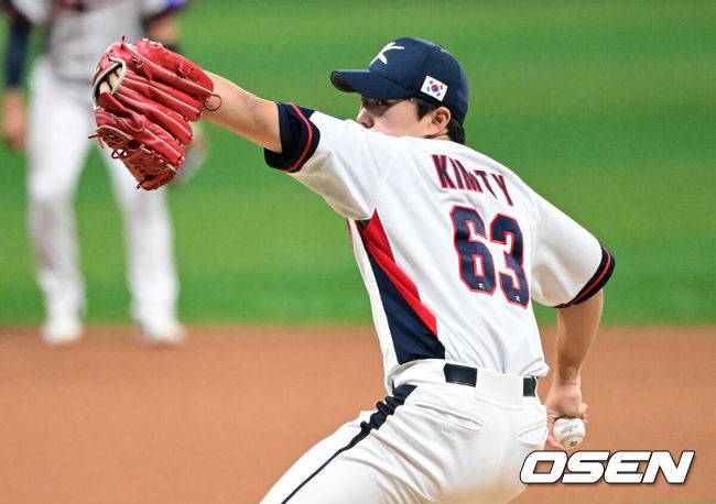 'KKKKKKKKKKKKKKKKK' 5회까지 노히트→17탈삼진 철벽 마운드, 체코에 3-0 완봉승...송성문 결승타-이재원 쐐기타 [대표팀 리뷰]