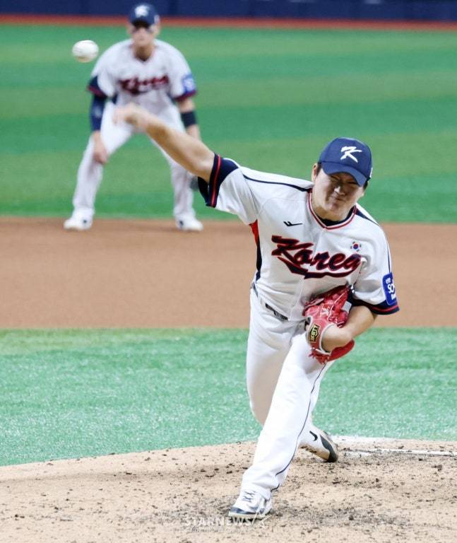 '왜' 김서현은 9회 3점차에 등판하지 않았나, 5회까지 완벽 노히트라니... 韓 투수진 '한일전' 기대감 높였다 [고척 현장]