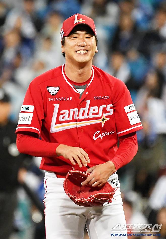 양현종이 다른 팀 유니폼 입은 모습, 상상이나 가능한가...그런데 결국 그는 FA가 됐다