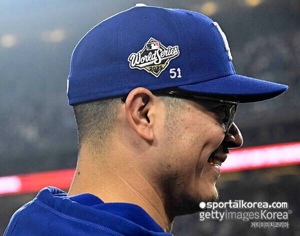 '충격 비보'에 모두 한목소리로 추모, 다저스 '극적 우승' 뒤에 이런 일이…