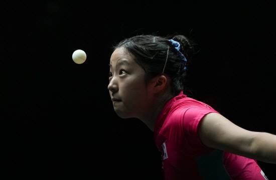 신유빈 4강! 4강! 초대형 쾌거…2연속 WTT 챔피언스 준결승행 '해냈다'→베테랑 사마라 4-0 완파+챔피언스 첫 우승